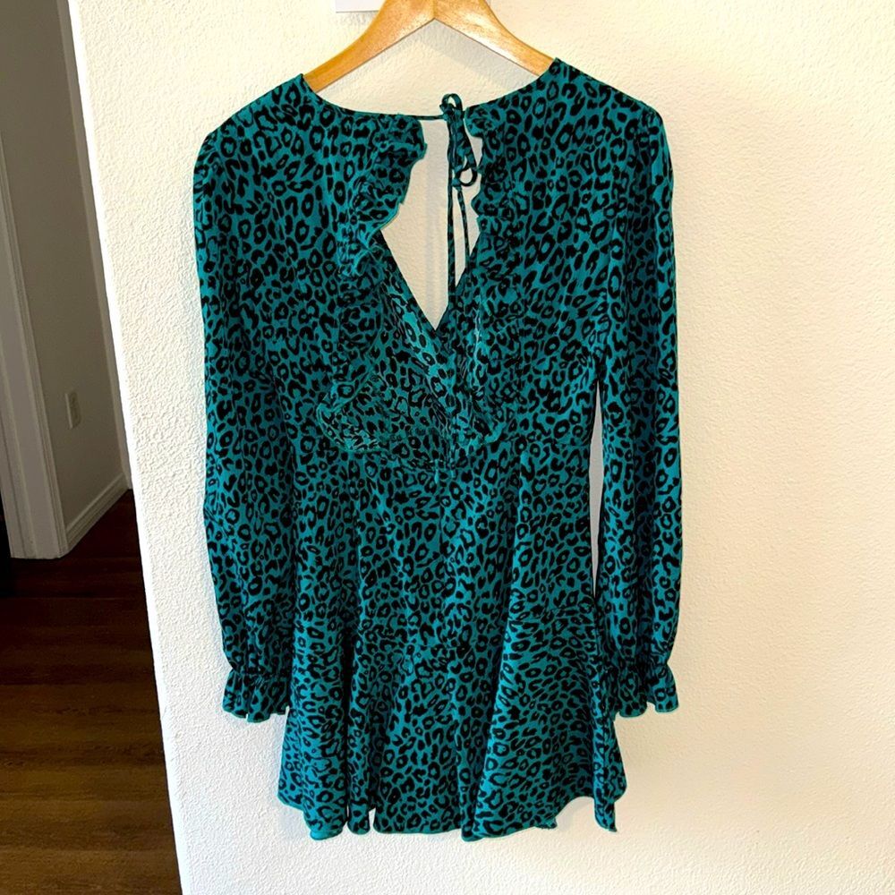 Polyester Dresses Size Medium - Picture 7 of 15